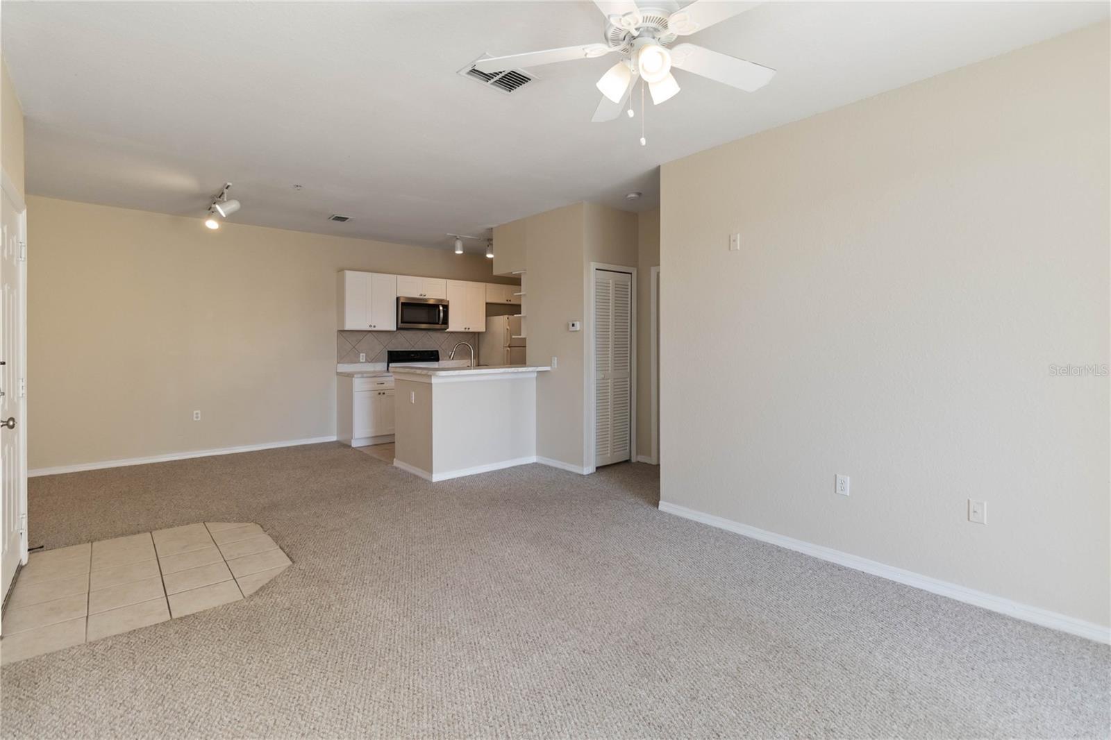 VISCONTI WEST CONDO - Residential