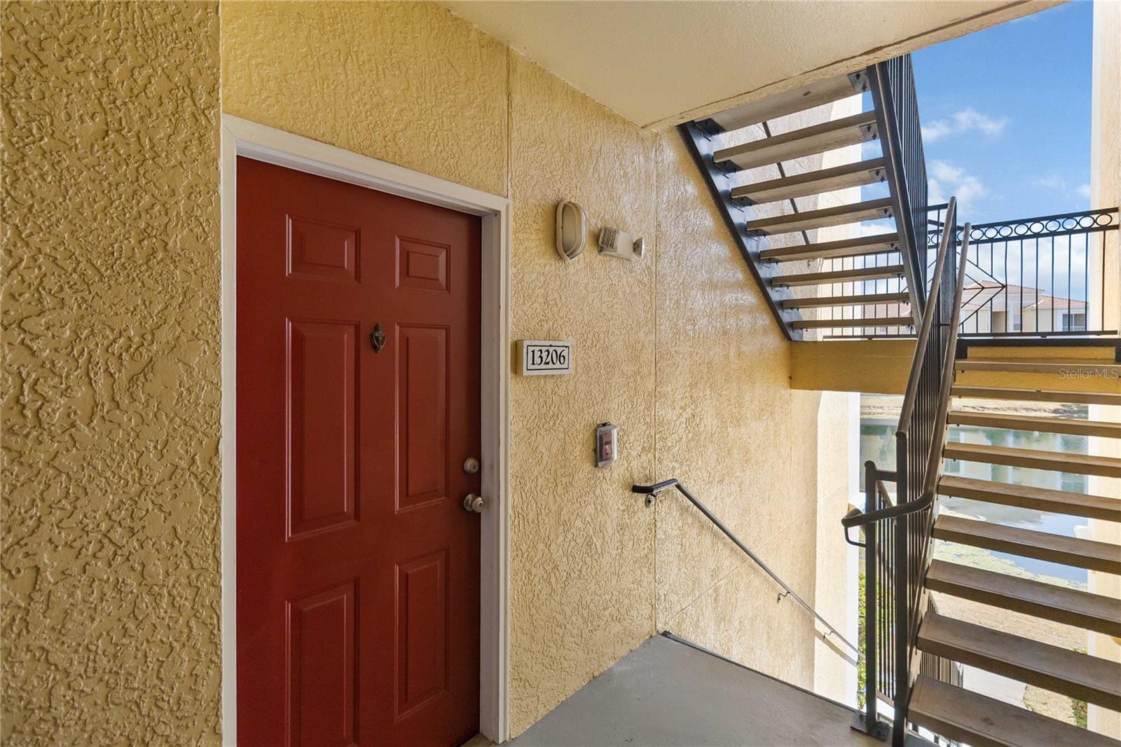 VISCONTI WEST CONDO - Residential