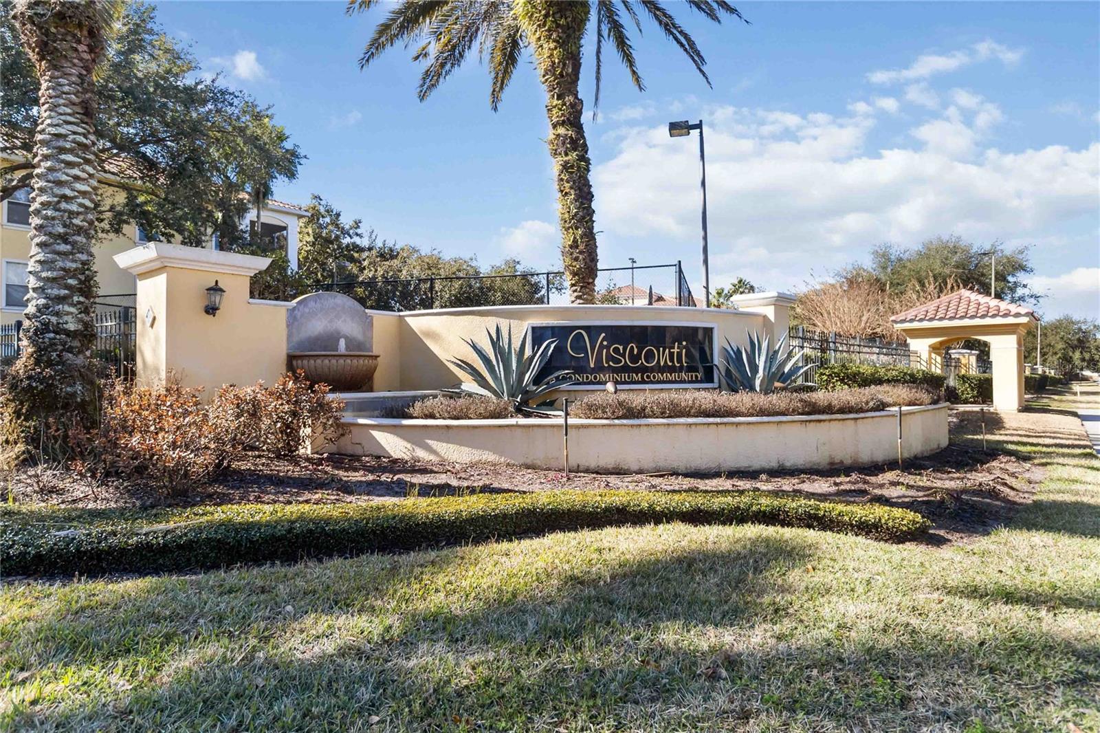 VISCONTI WEST CONDO - Residential
