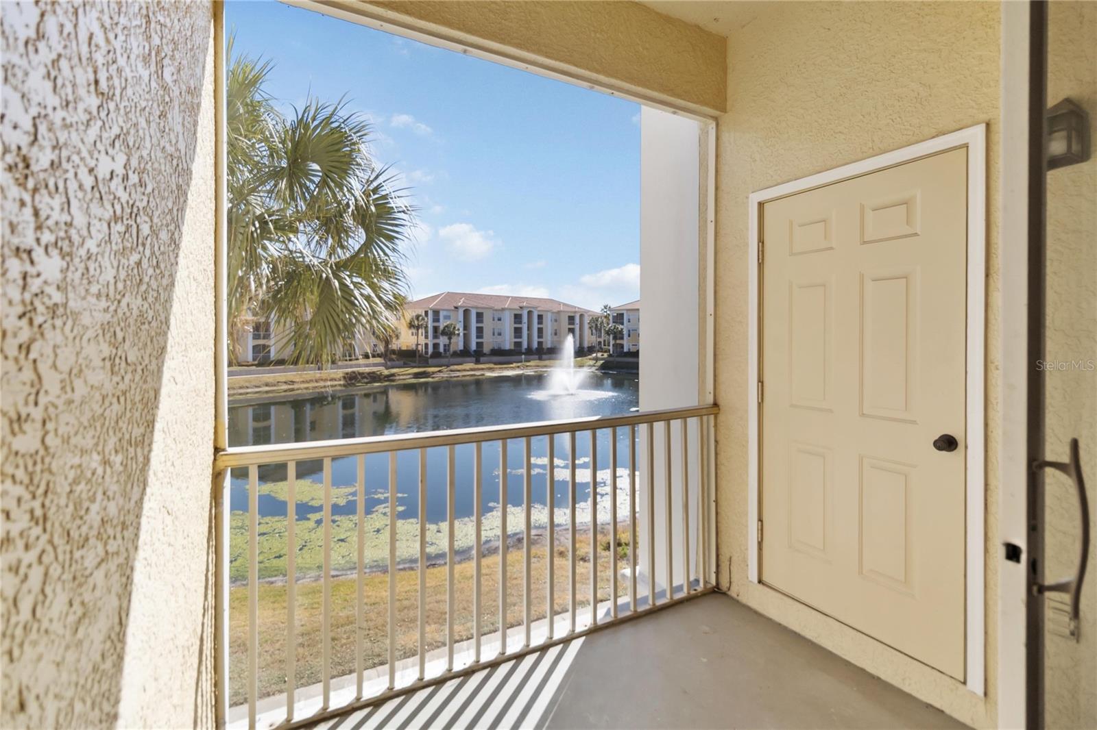 VISCONTI WEST CONDO - Residential
