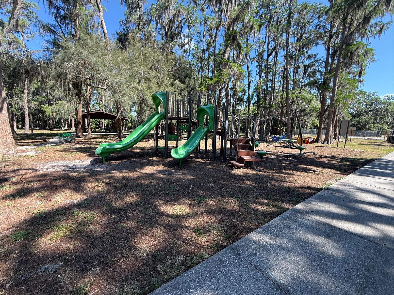 MOON LAKE ESTATES - Land