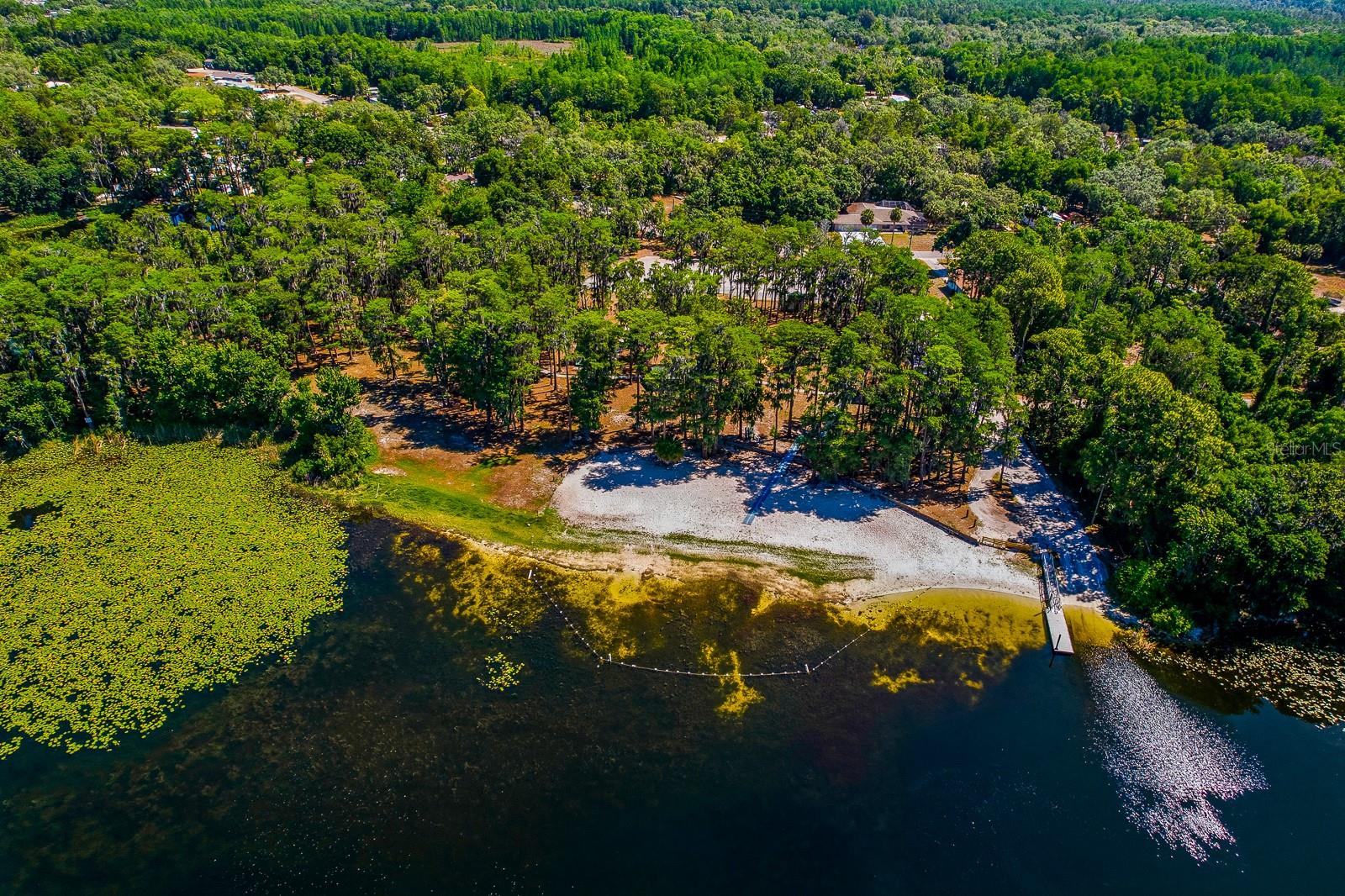 MOON LAKE ESTATES - Land