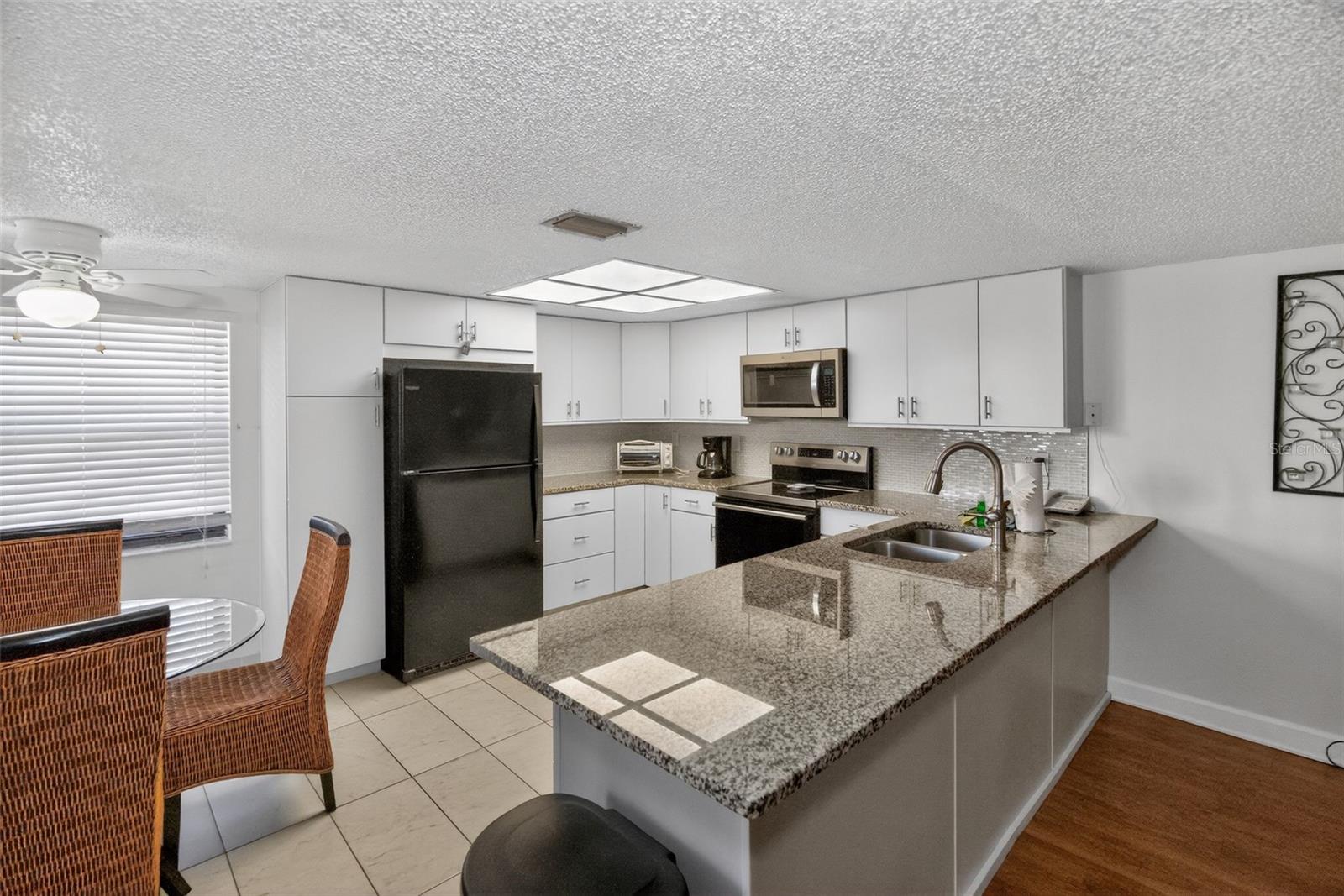 SEA CLUB OF INDIAN SHORES CONDO - Residential