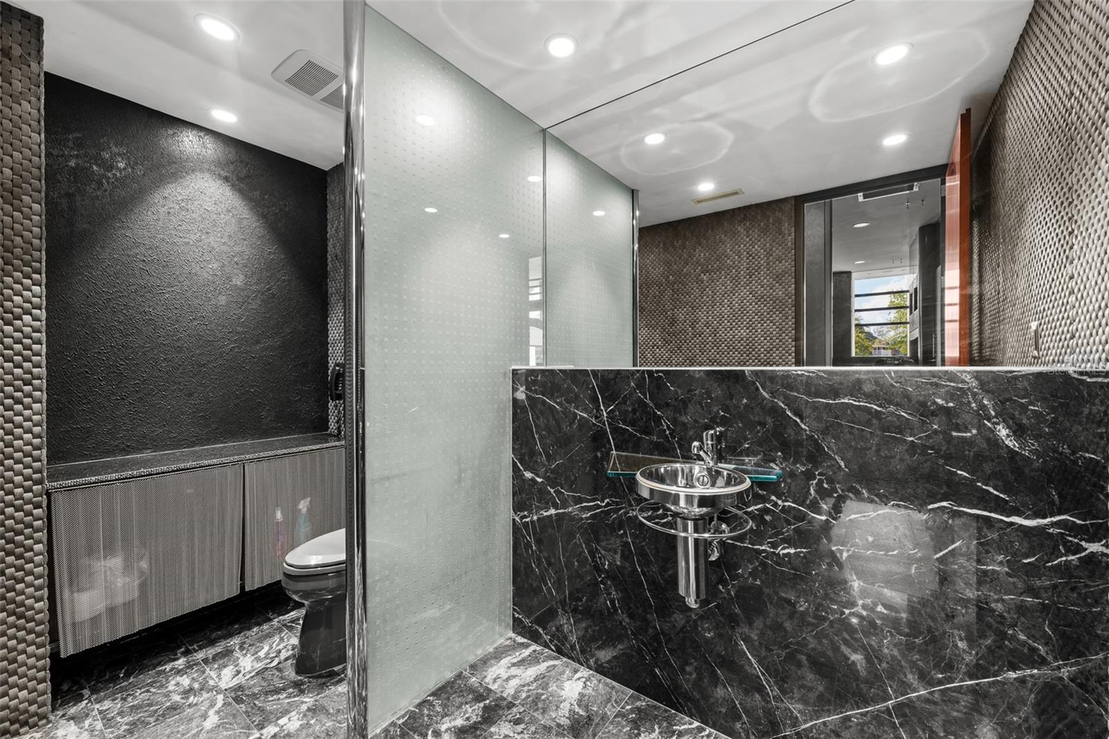 CHEVAL POLO & GOLF CL PHAS - Residential