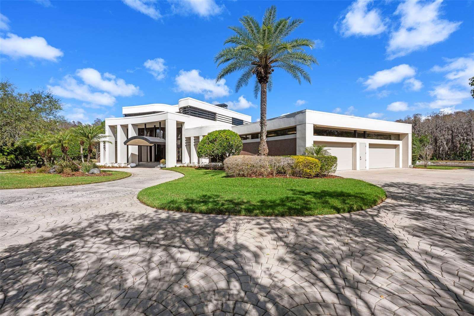 CHEVAL POLO & GOLF CL PHAS - Residential