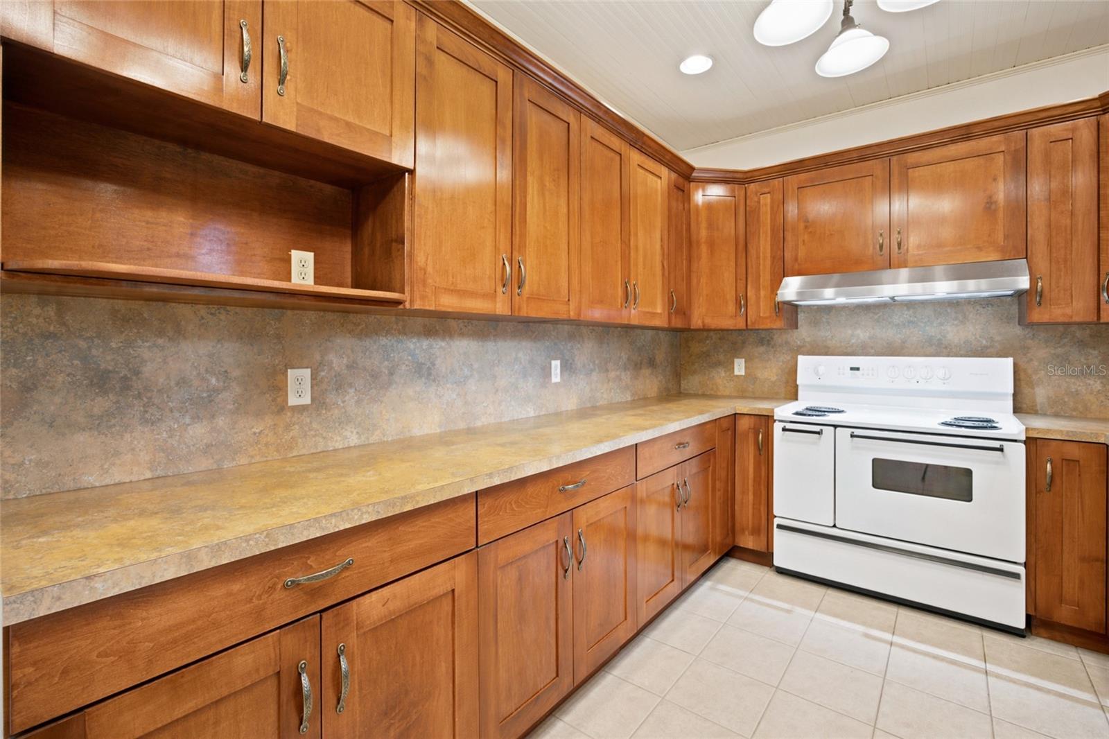 QUAIL CREEK - Residential