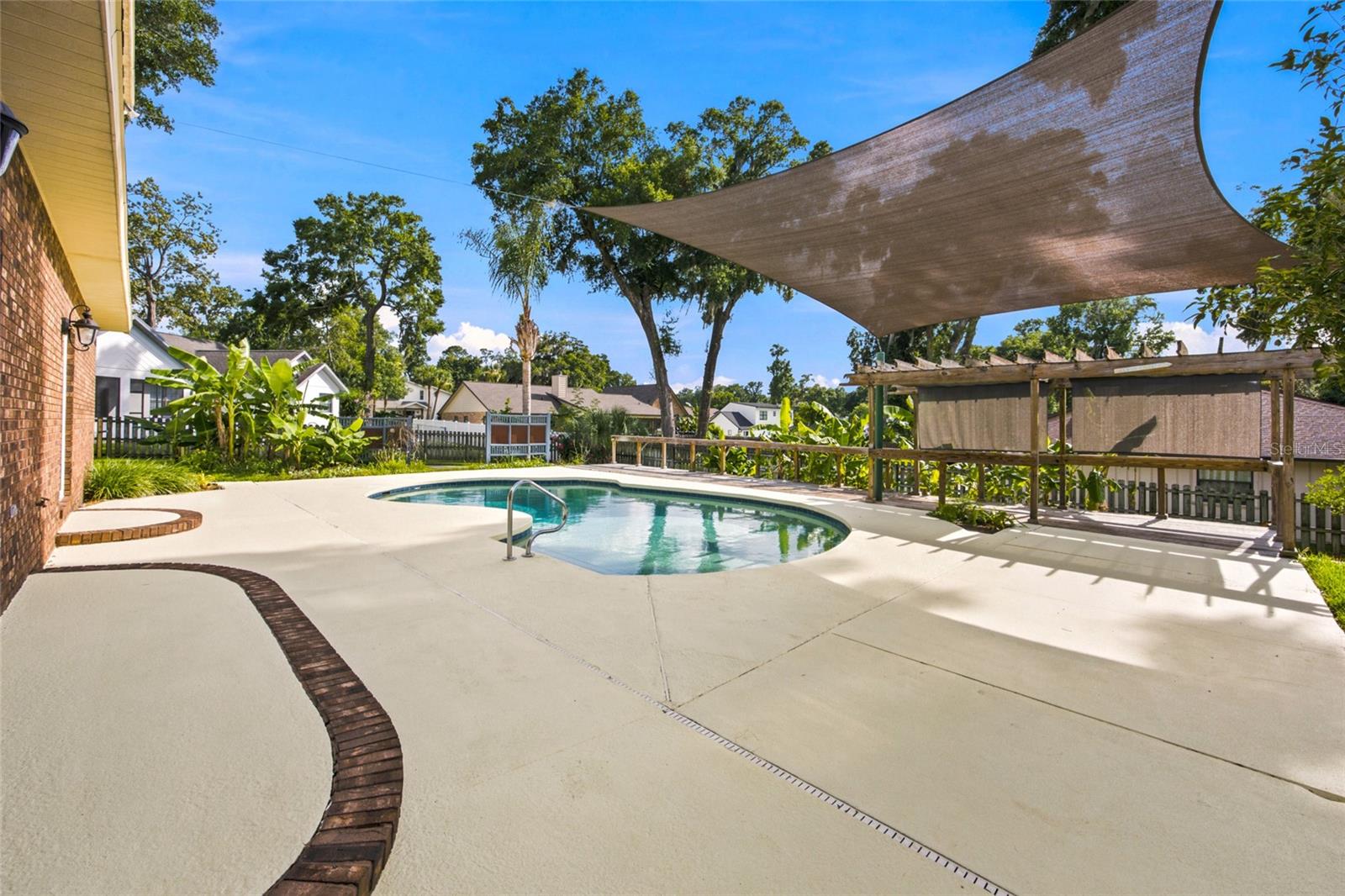 QUAIL CREEK - Residential