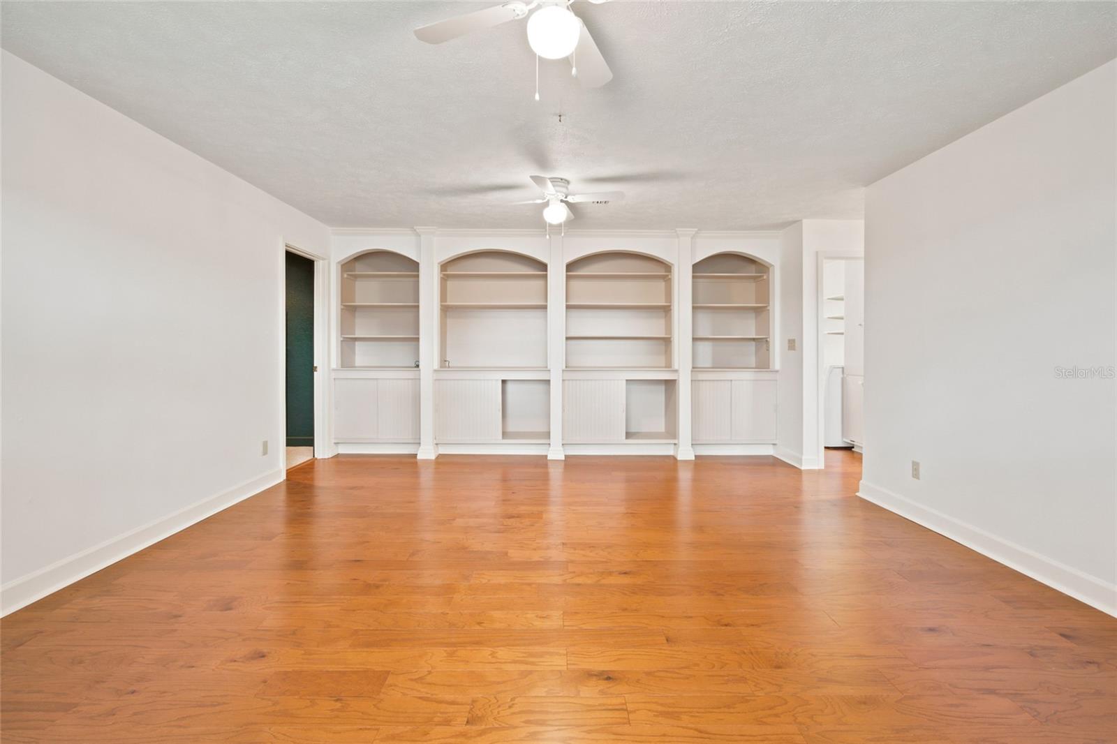 QUAIL CREEK - Residential