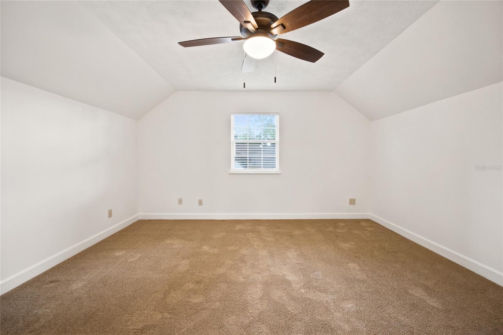 QUAIL CREEK - Residential