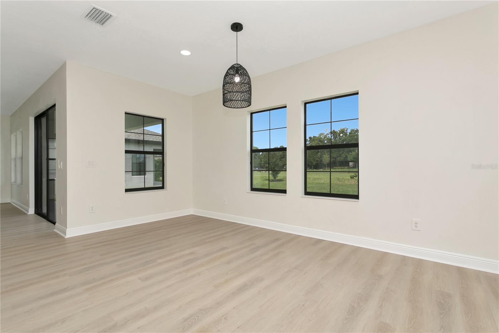 B & D HAWKSTONE PH 2 - Residential