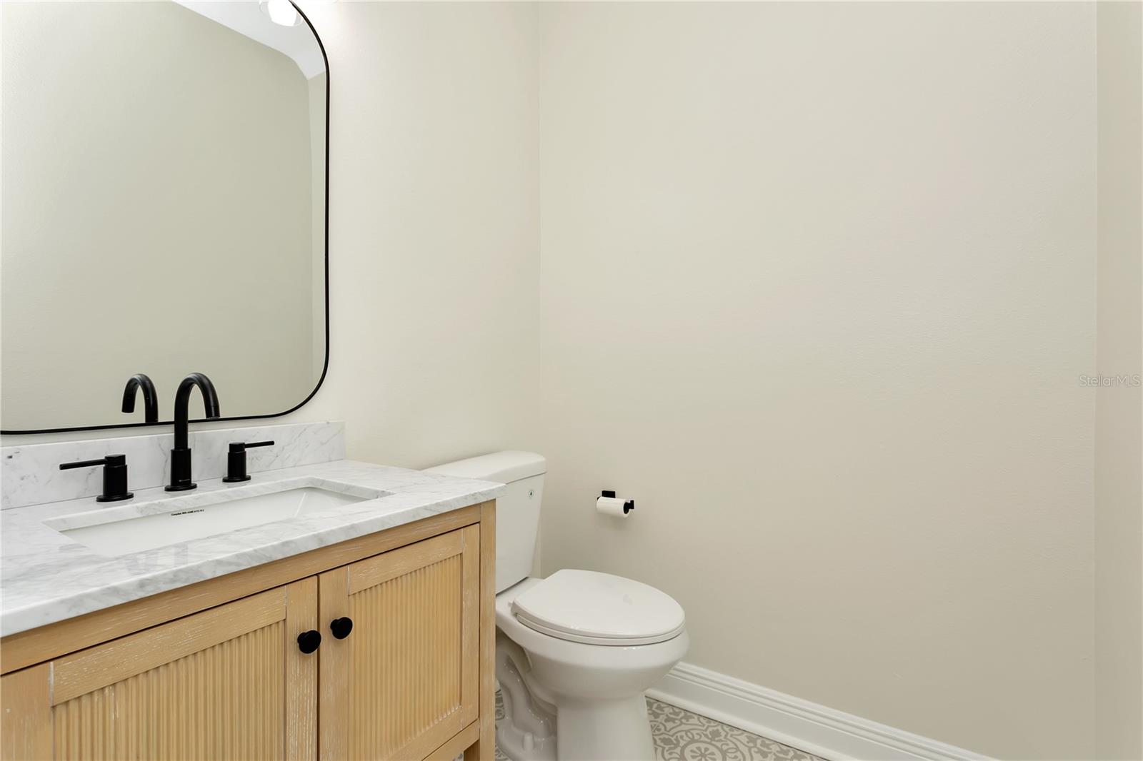 B & D HAWKSTONE PH 2 - Residential