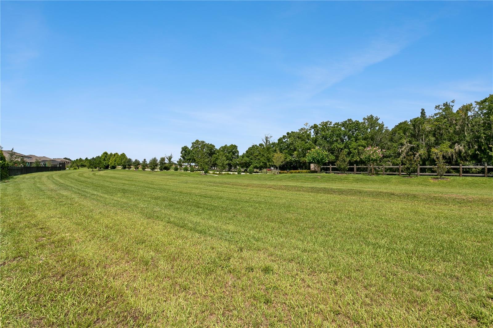 B & D HAWKSTONE PH 2 - Residential