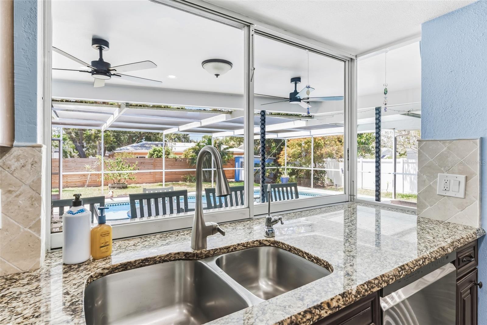 BAYHILLS SUB - Residential