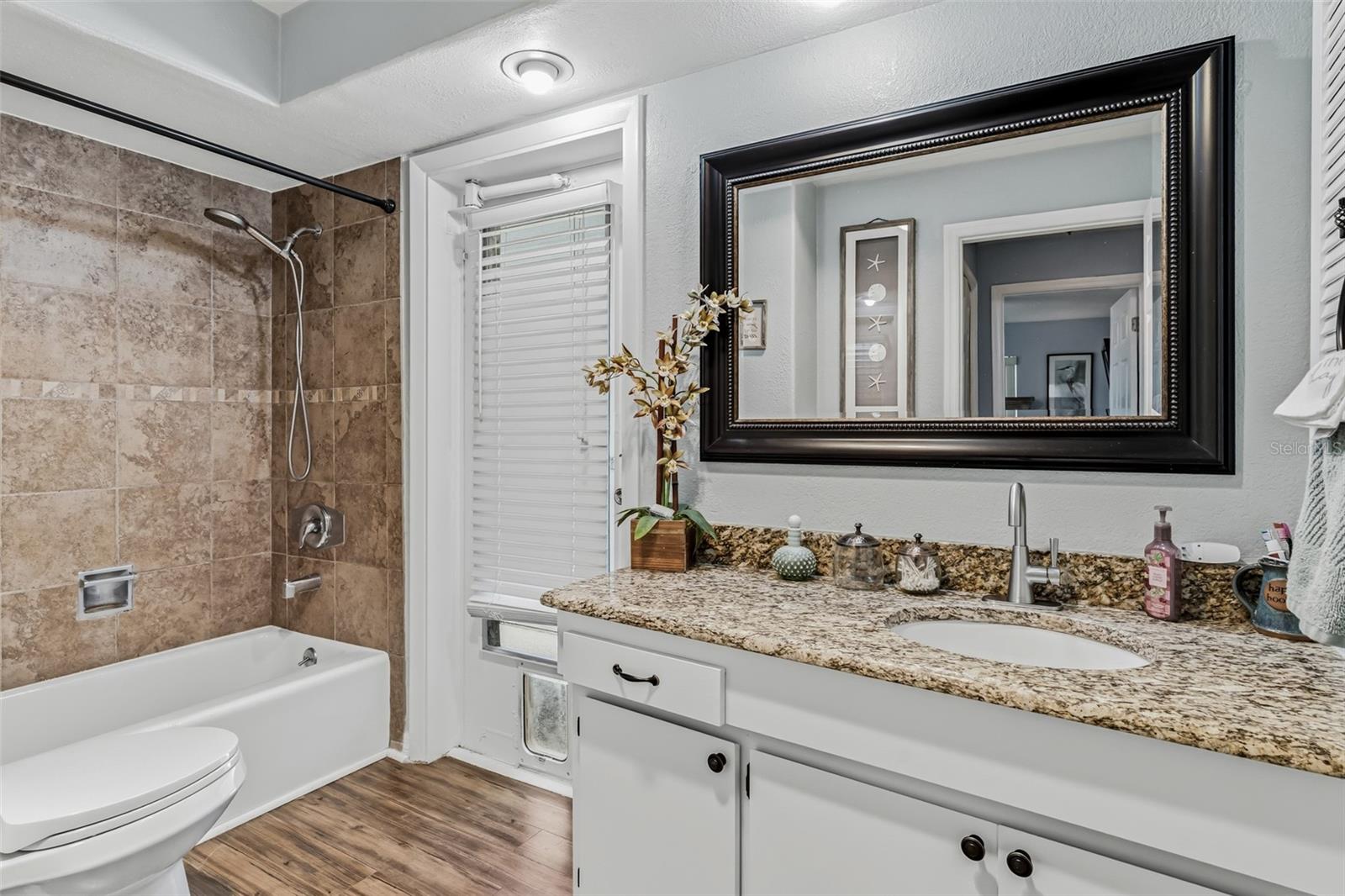 BAYHILLS SUB - Residential