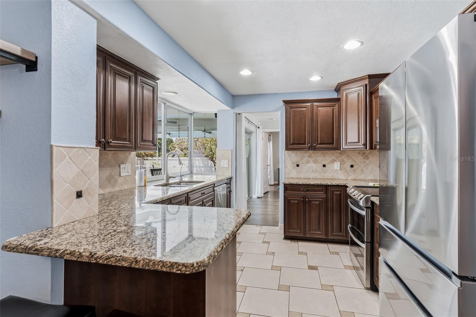 BAYHILLS SUB - Residential