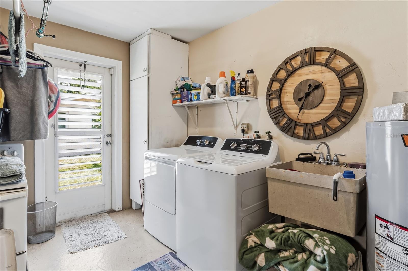 BAYHILLS SUB - Residential