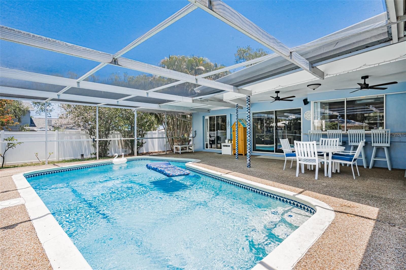 BAYHILLS SUB - Residential