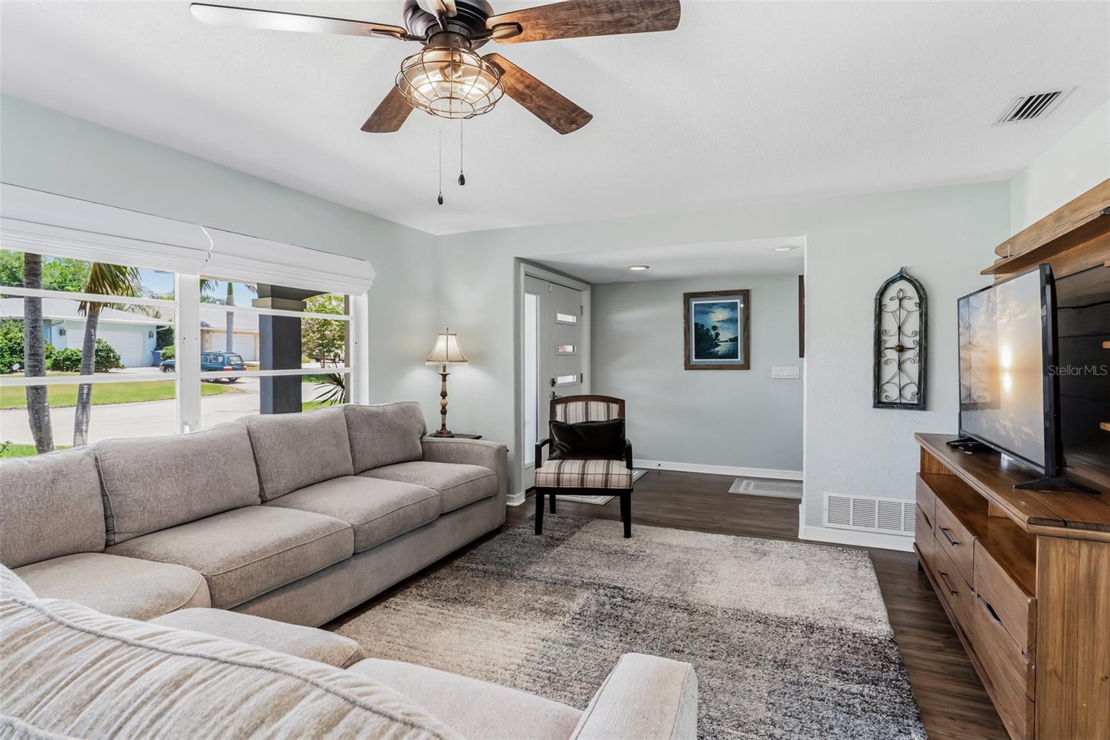 BAYHILLS SUB - Residential