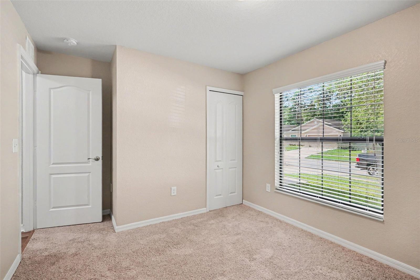 CENTRAL POINTE - Residential