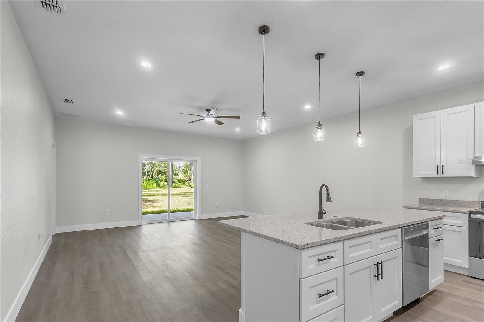PALM COAST/EASTHAMPTON SEC 34 - Residential Income