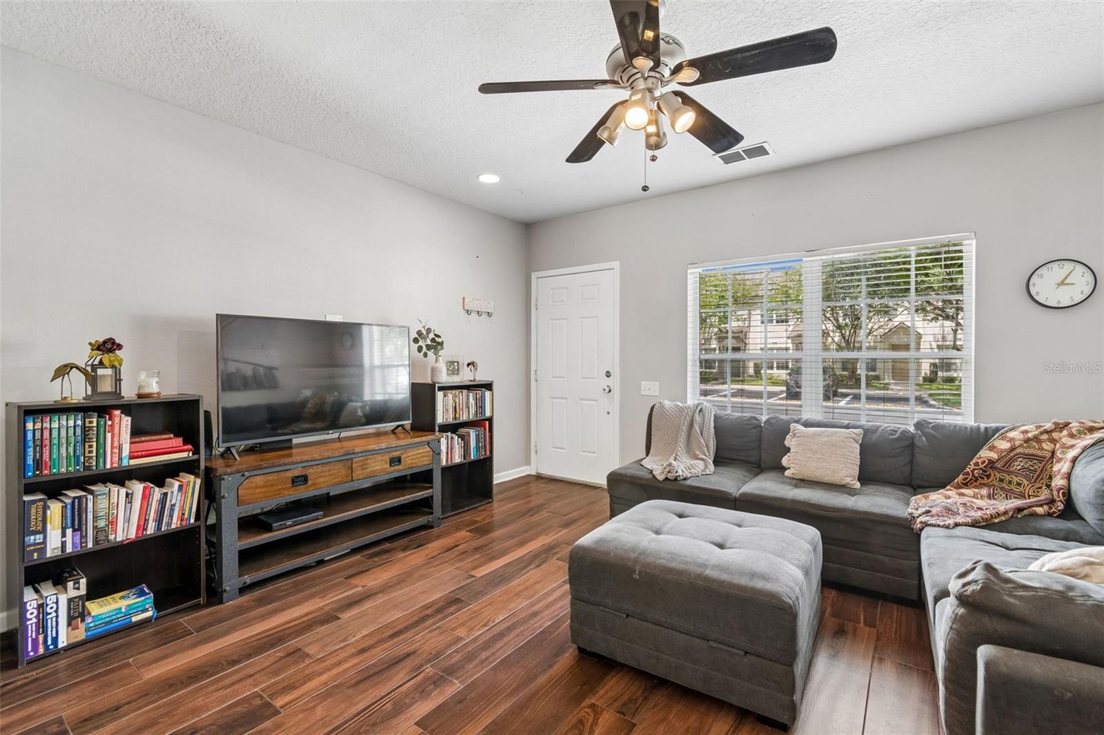VALHALLA PH 3-4 - Residential
