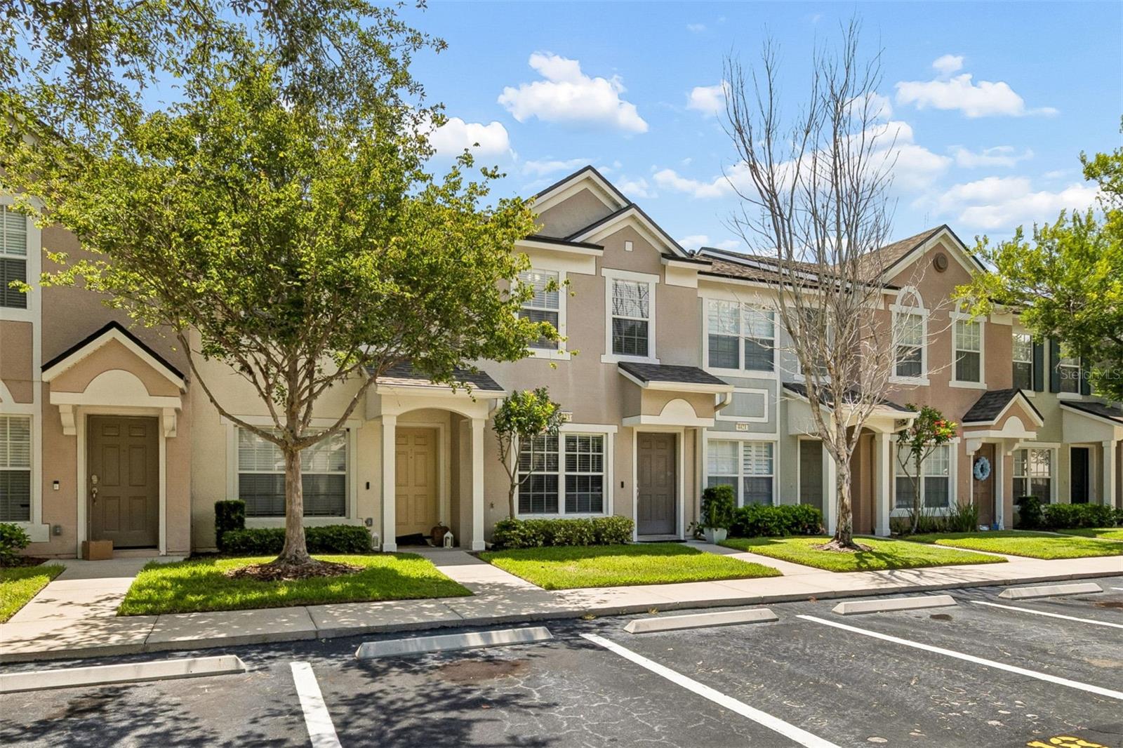 VALHALLA PH 3-4 - Residential
