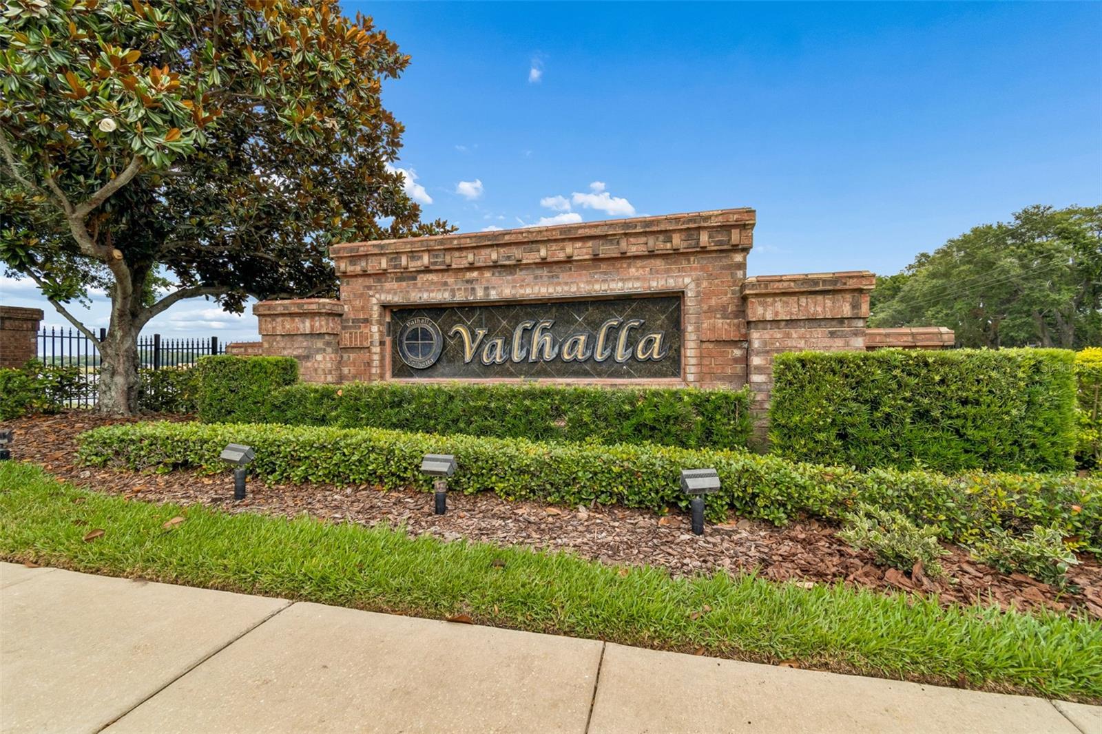 VALHALLA PH 3-4 - Residential