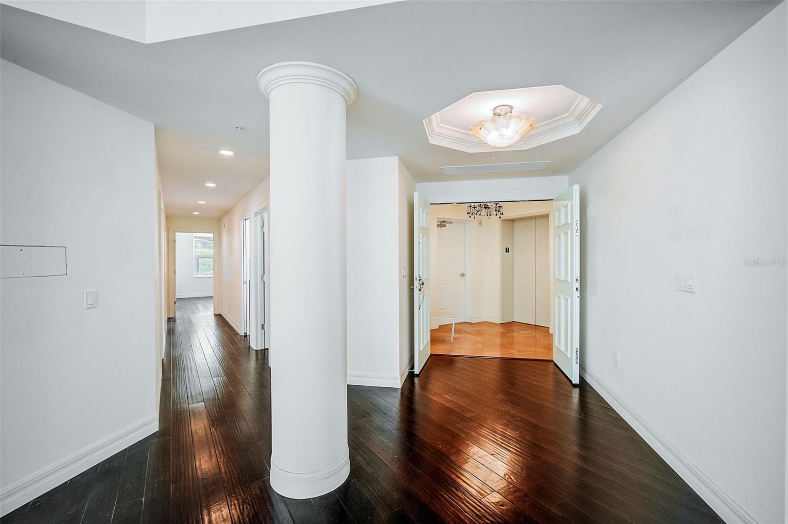 MERIDIAN AT THE OAKS PRESERVE - Residential