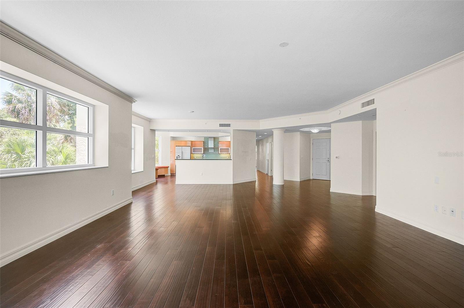 MERIDIAN AT THE OAKS PRESERVE - Residential