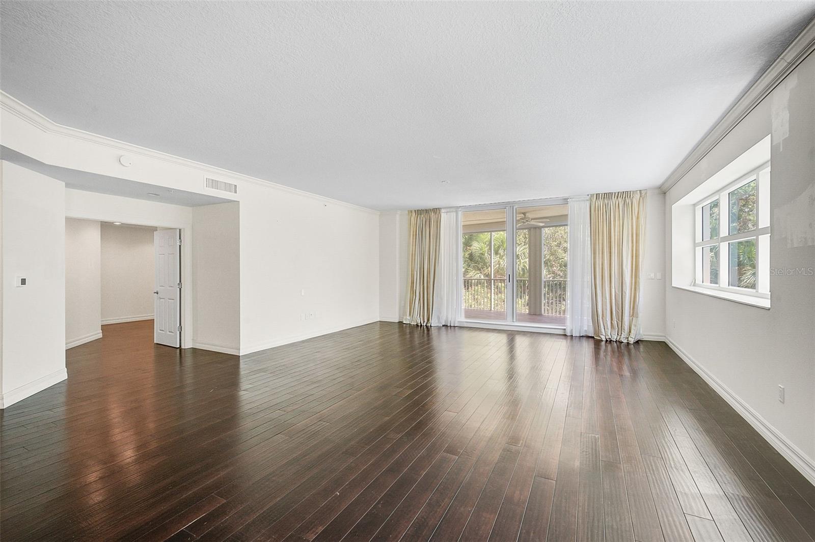MERIDIAN AT THE OAKS PRESERVE - Residential