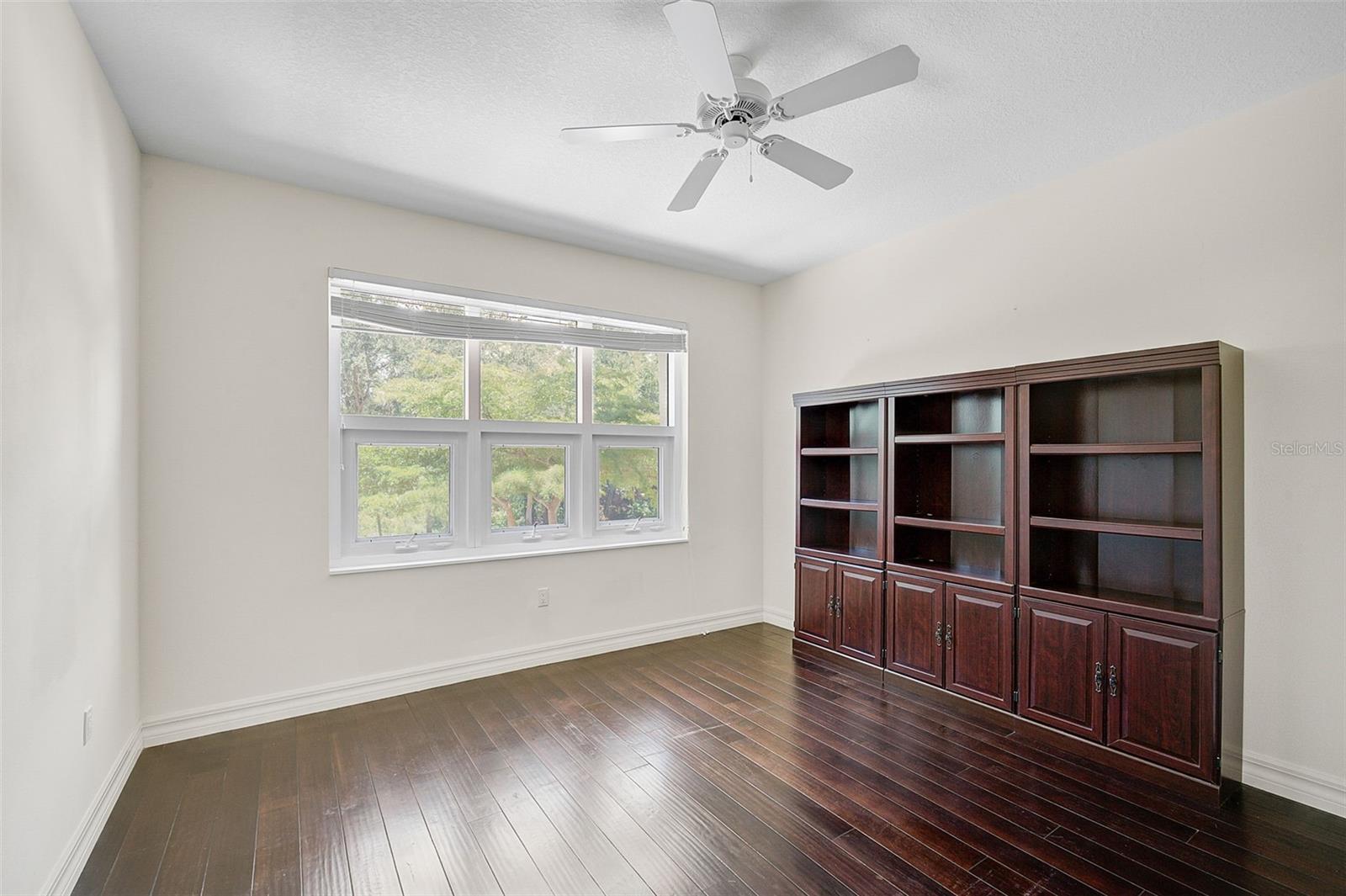 MERIDIAN AT THE OAKS PRESERVE - Residential
