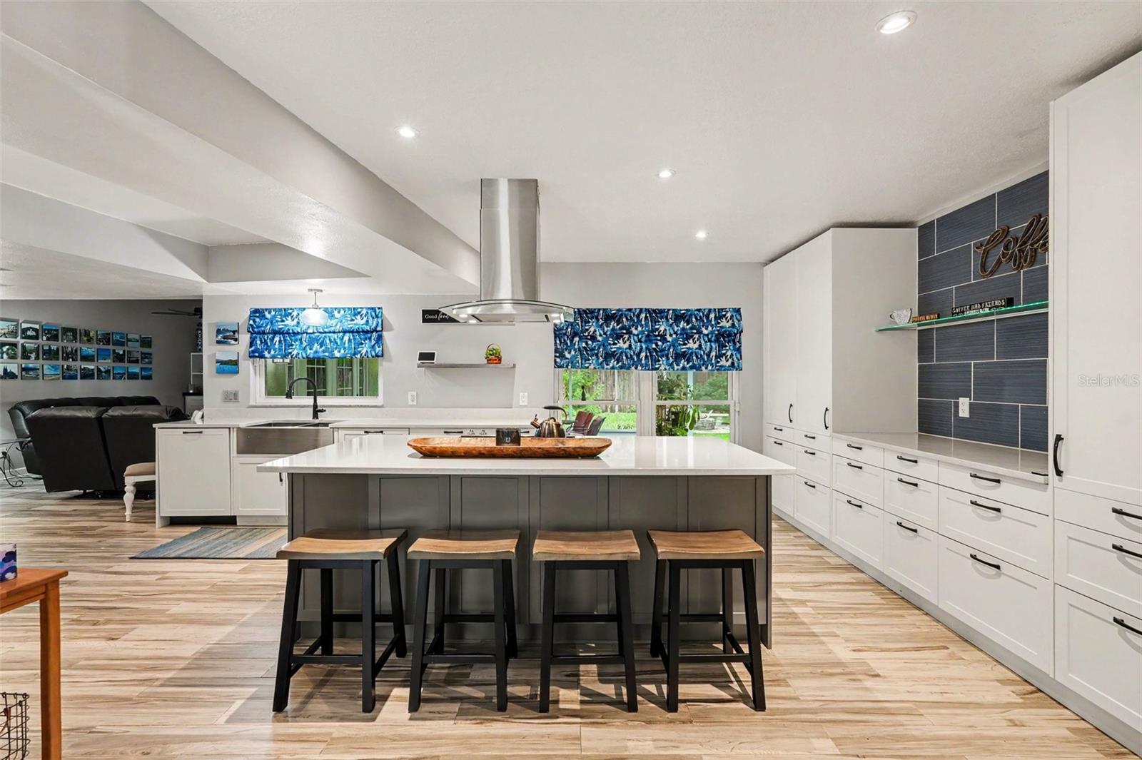 RIVER RUN UNIT 1 - Residential
