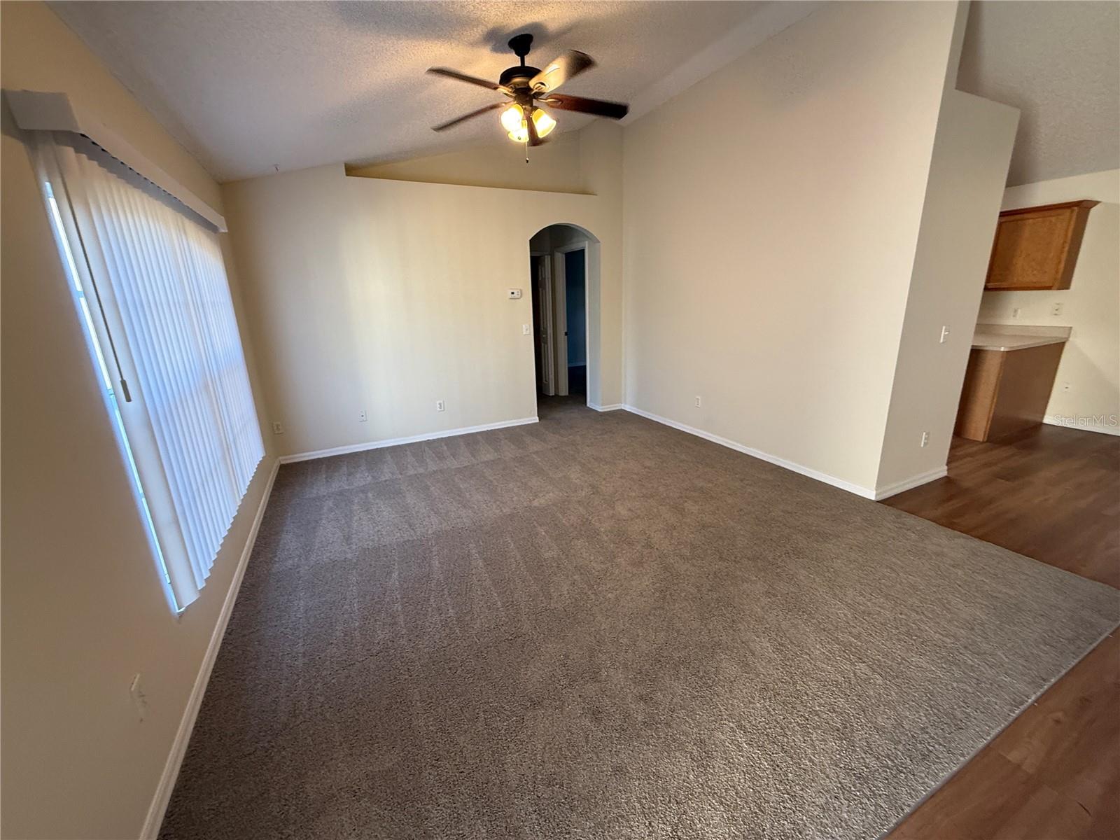 DELTONA LAKES UNIT 43 - Residential Lease