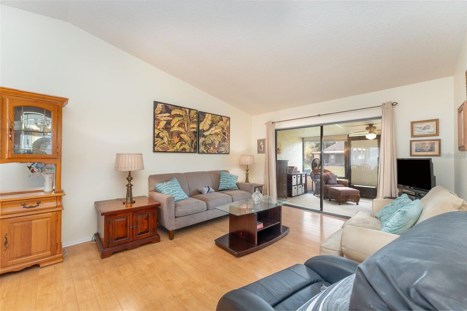 MEADOWCROFT SOUTH - Residential