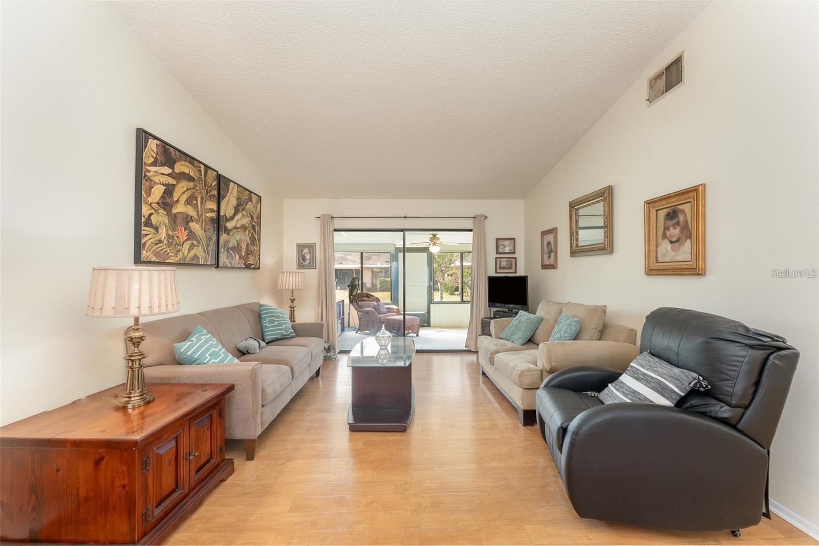 MEADOWCROFT SOUTH - Residential