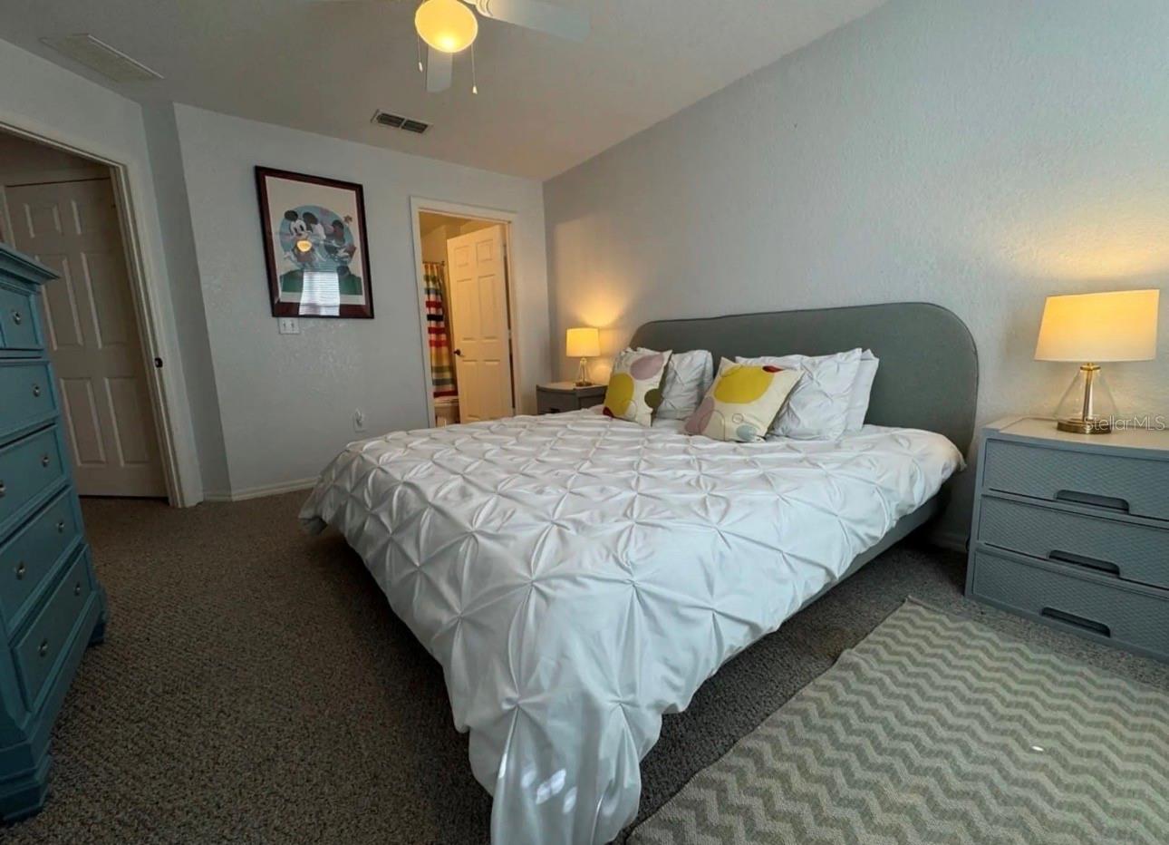 VILLAS AT SEVEN DWARFS LANE CONDO - Residential