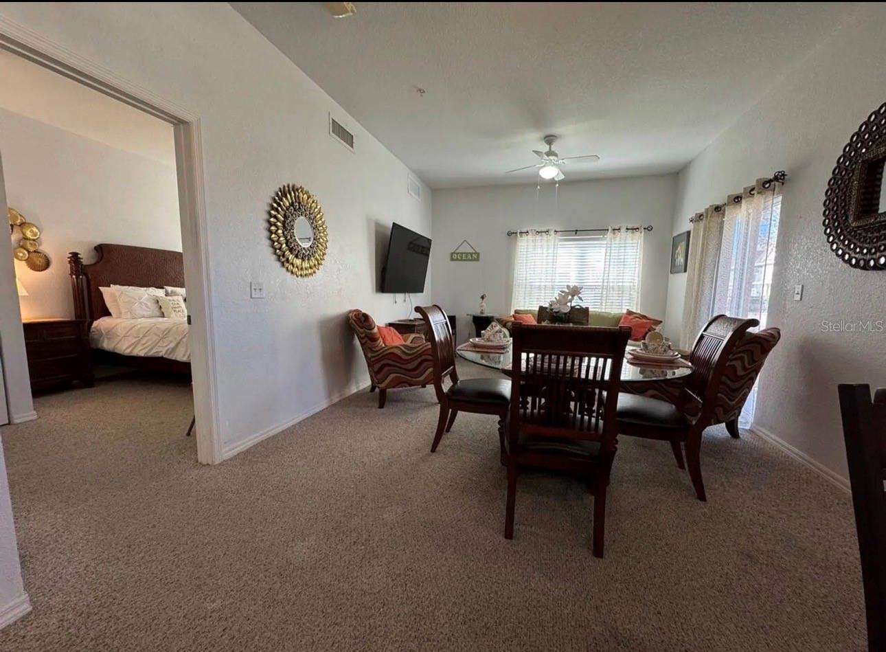 VILLAS AT SEVEN DWARFS LANE CONDO - Residential