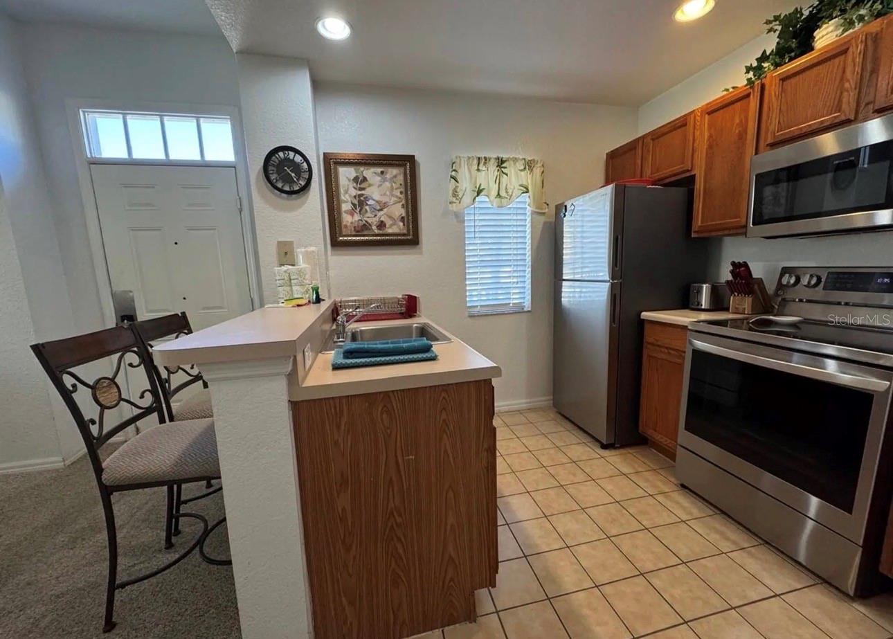 VILLAS AT SEVEN DWARFS LANE CONDO - Residential
