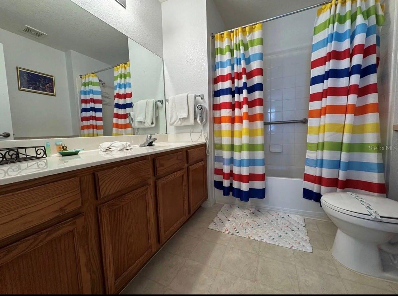 VILLAS AT SEVEN DWARFS LANE CONDO - Residential