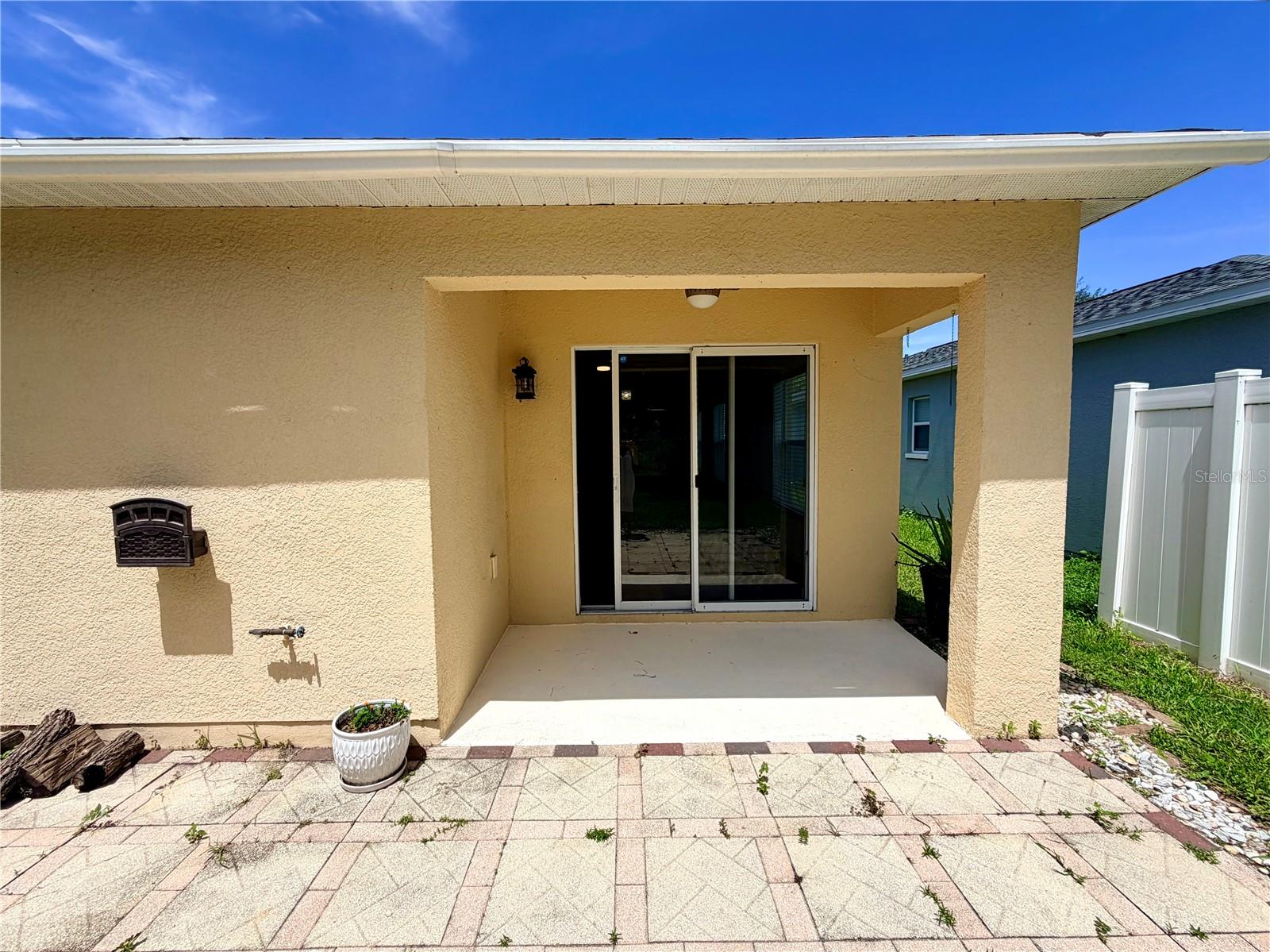 CARRIAGE POINTE PH 1 - Residential Lease
