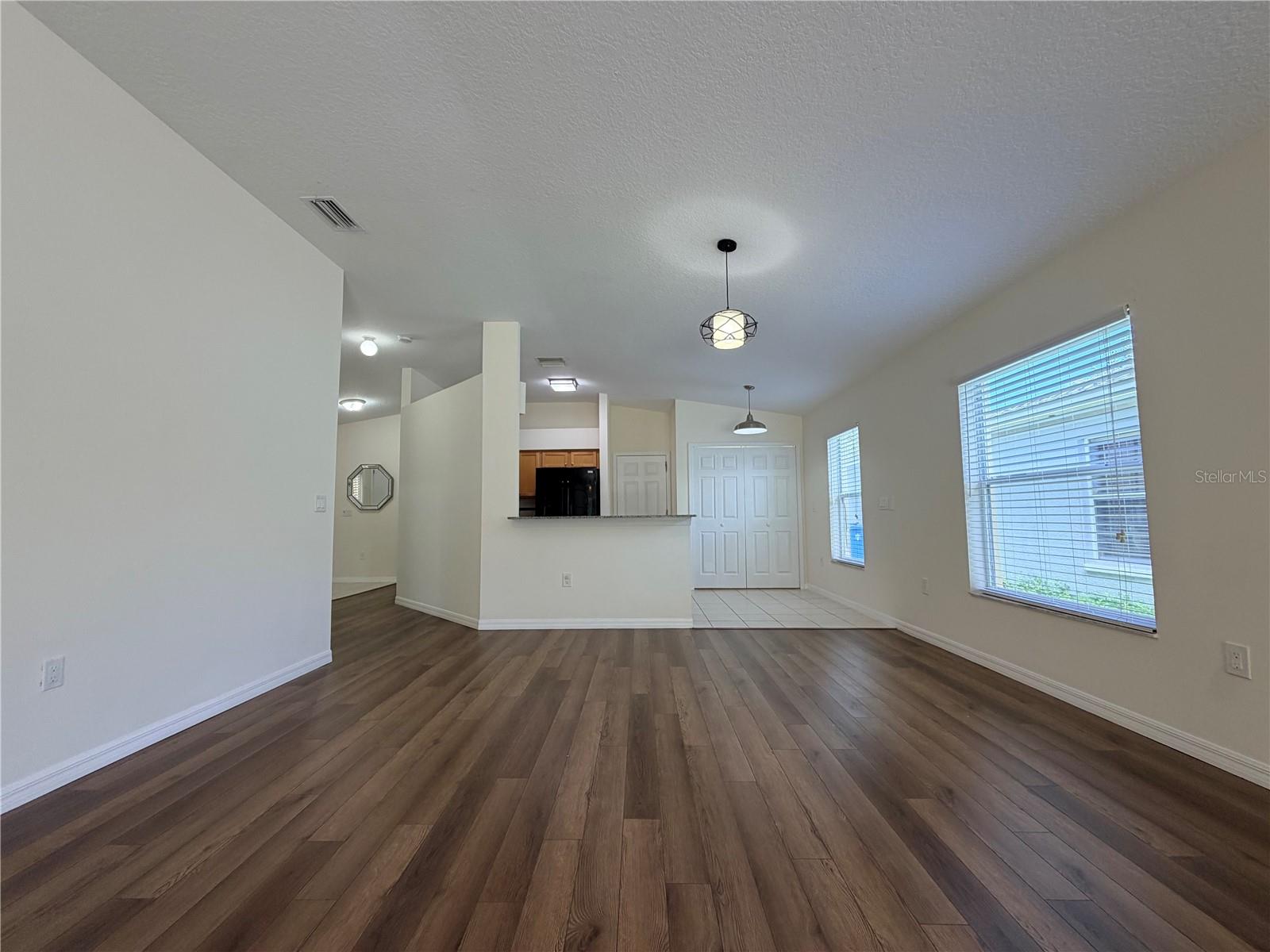 CARRIAGE POINTE PH 1 - Residential Lease