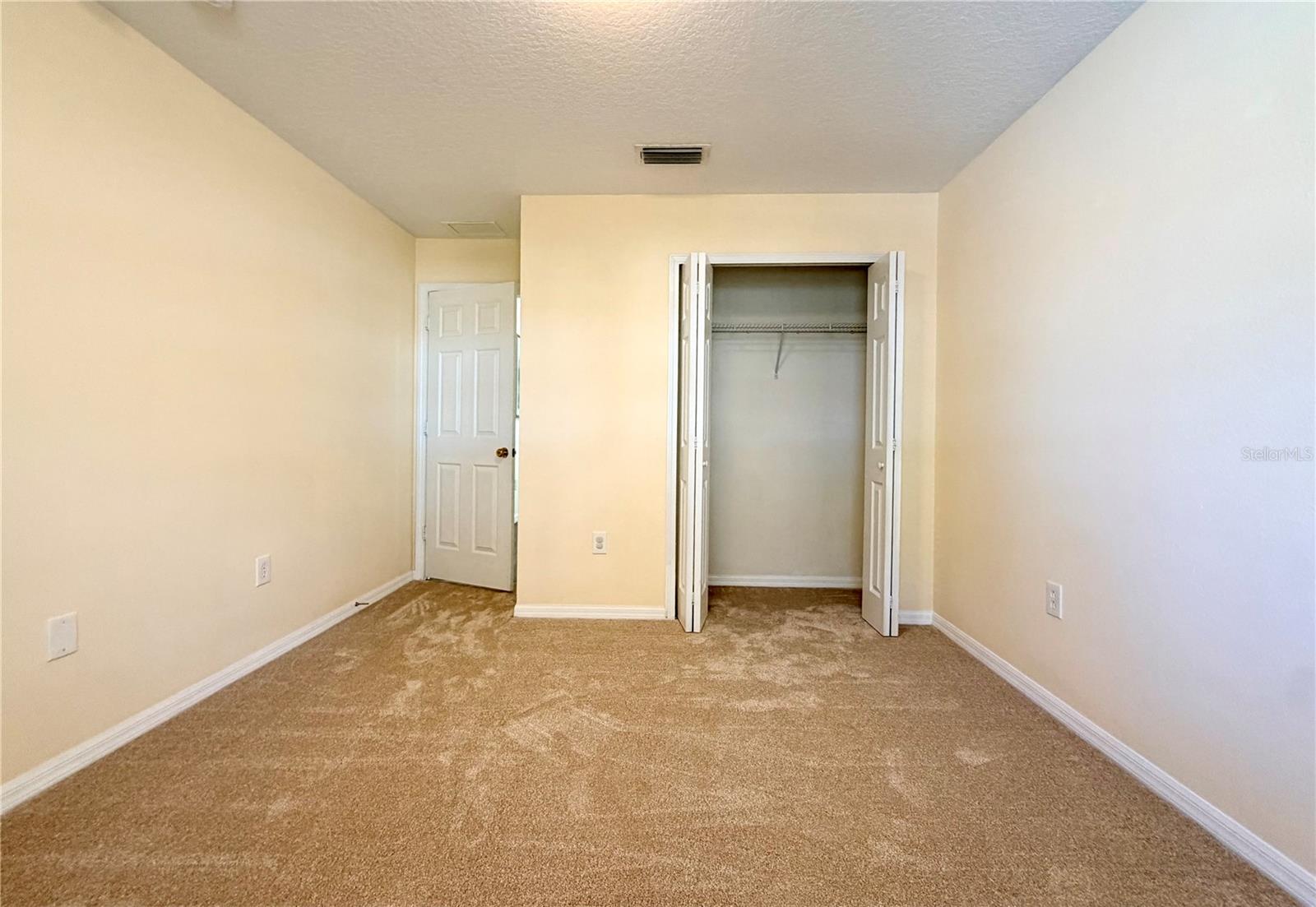 CARRIAGE POINTE PH 1 - Residential Lease