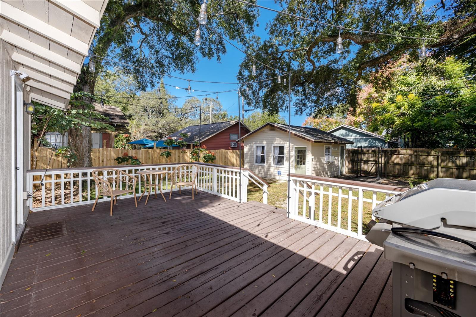 HAMPTON TERRACE - Residential