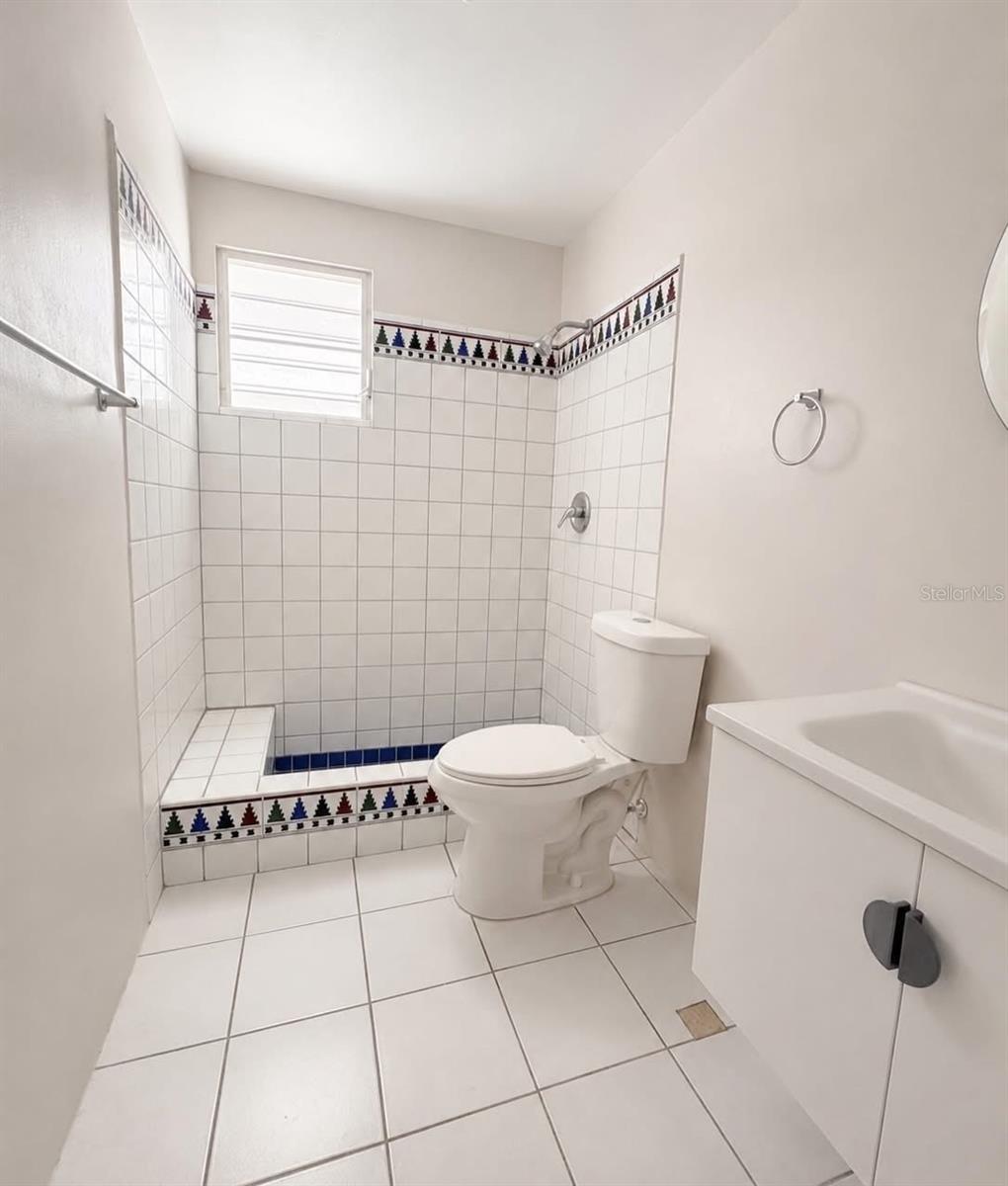 URB SANTA ISIDRA - Residential