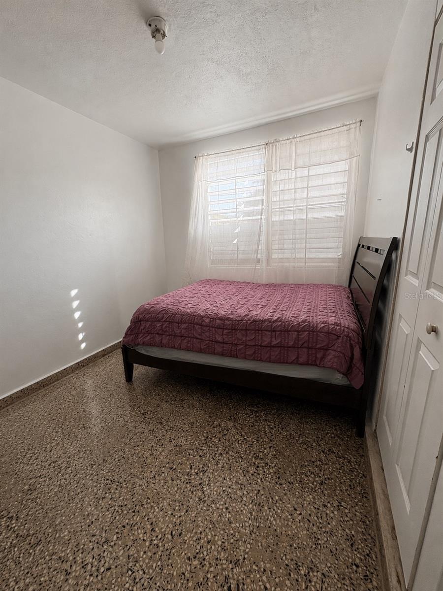 URB SANTA ISIDRA - Residential