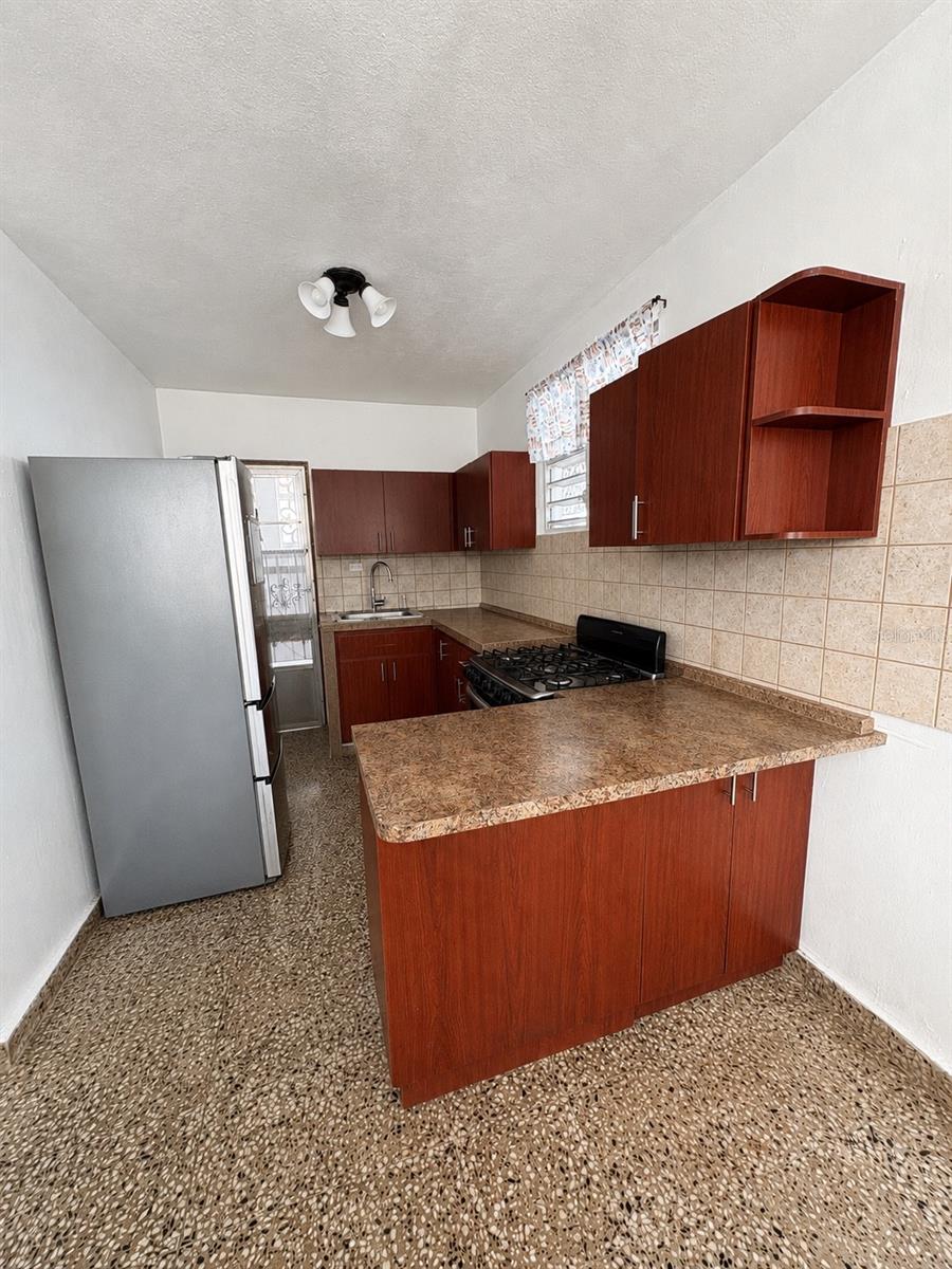 URB SANTA ISIDRA - Residential
