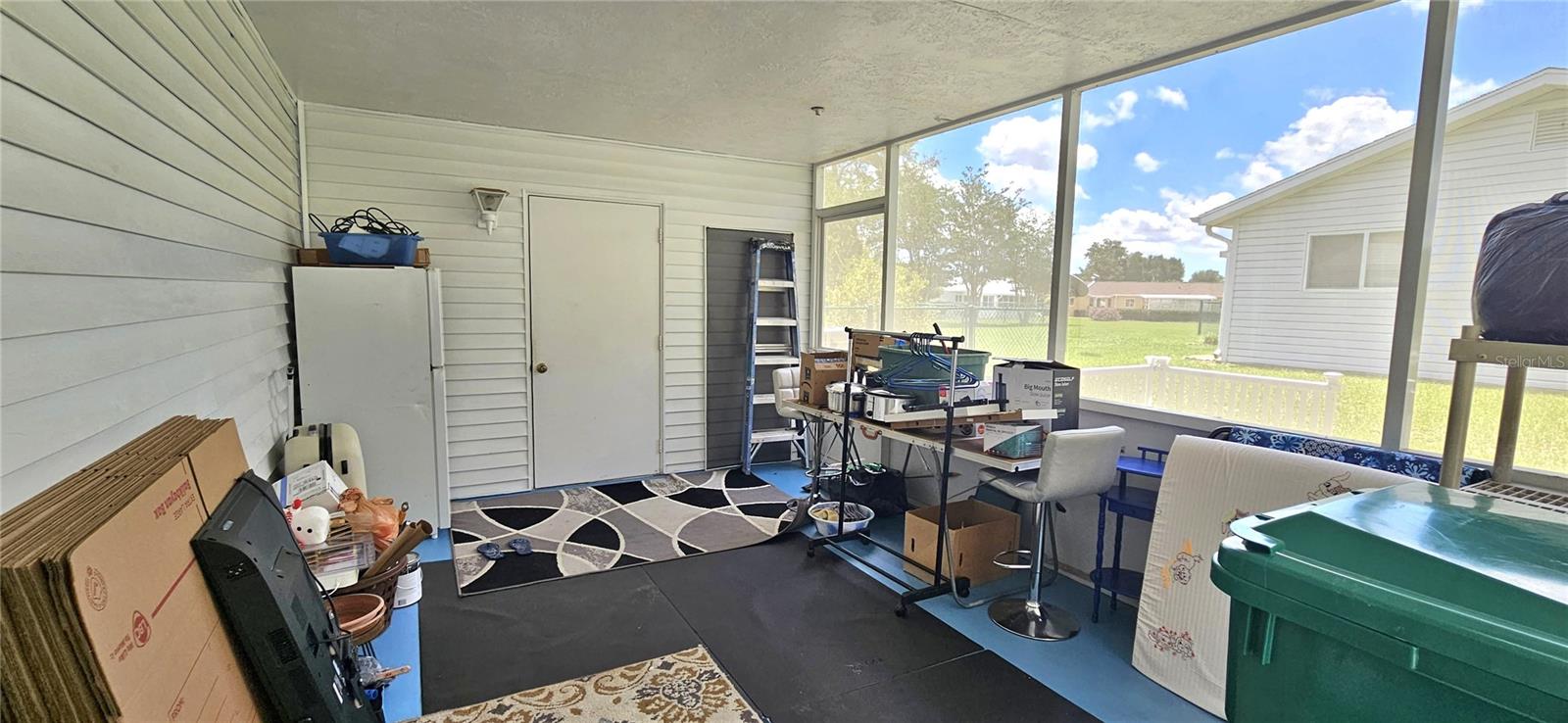 PALM CAY - Residential