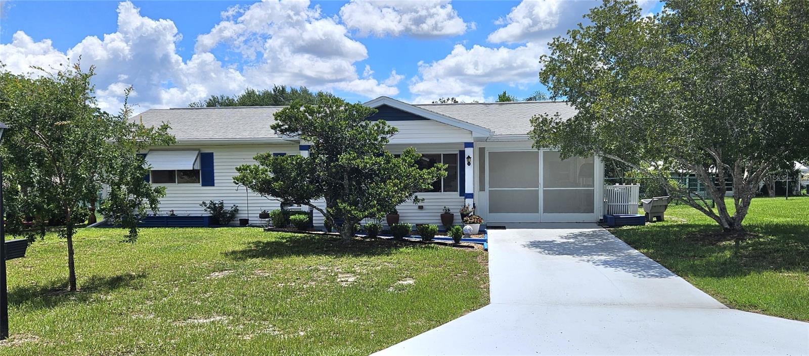 PALM CAY - Residential