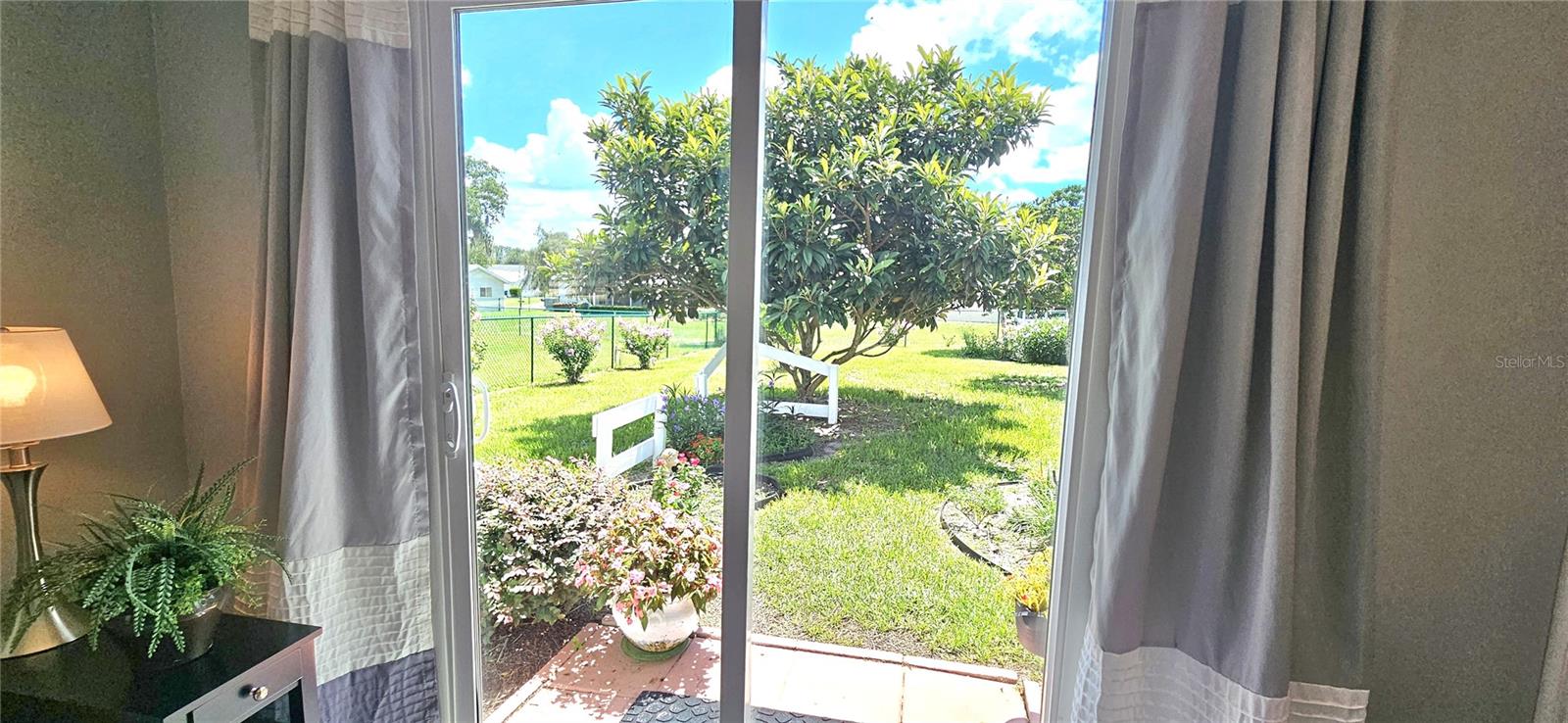 PALM CAY - Residential