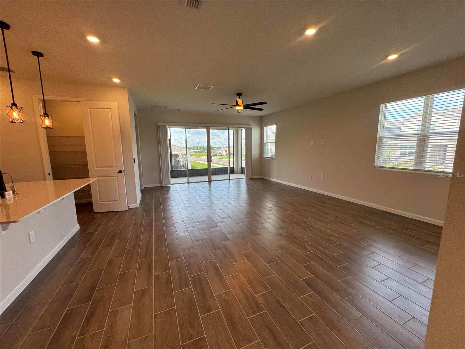 SCENIC TERRACE SOUTH PH I - Residential